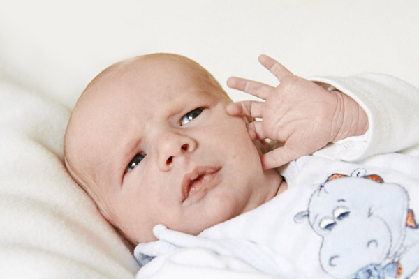 Newborn 002